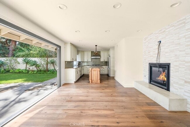 Photo - 2646 Basswood St