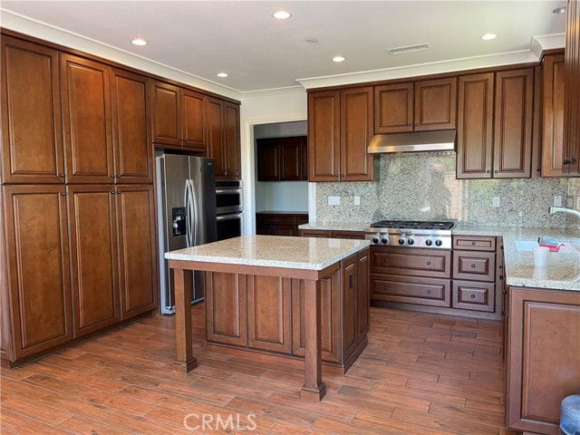 Photo - 123 Stallion