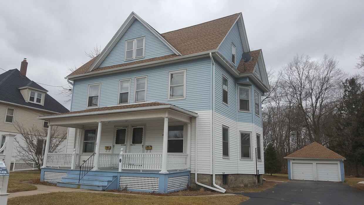 Photo - 17 Naubuc Ave (Glastonbury, CT)