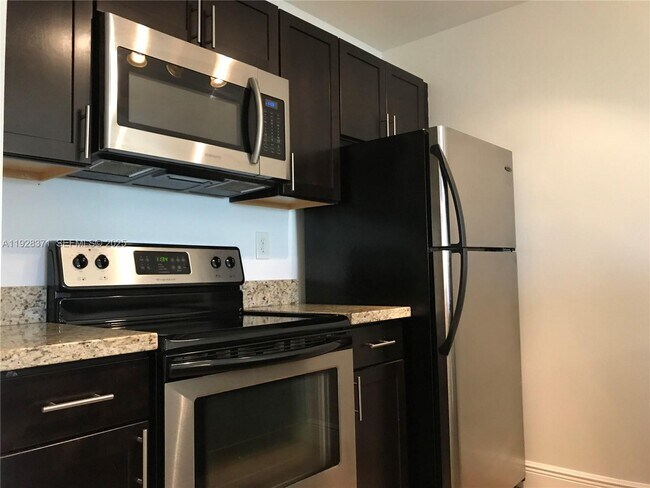 Photo - 1250 SW 113th Terrace Unidad 101