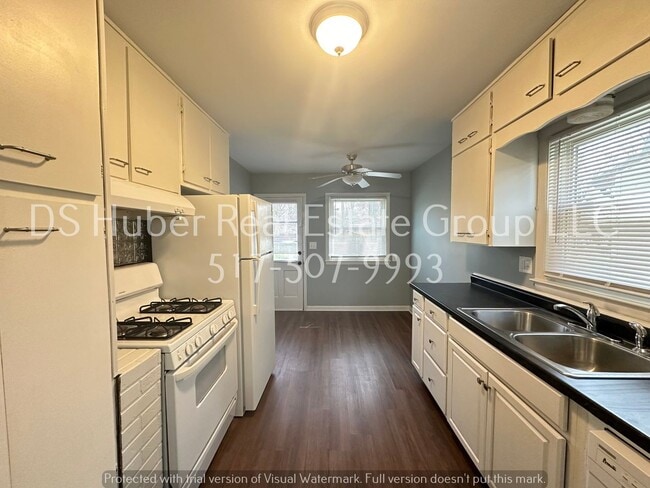 3421 W Michigan Ave