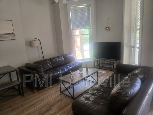 1156 S Brook St Unit 1