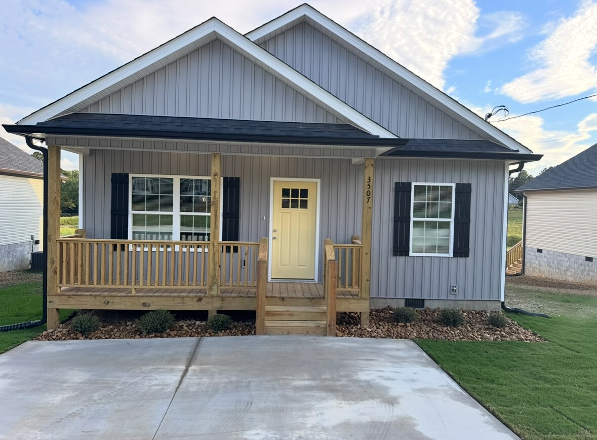 Photo - 3521 Reed Rd NW