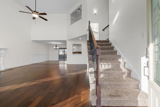 Photo - Pet Friendly Four Bedroom with Bonus!