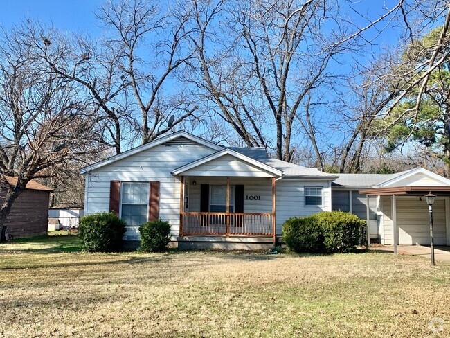 Building Photo - 1001 Lydick Ln Rental