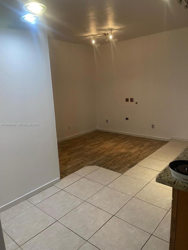 Photo - 8635 SW 102nd Ave Unit 0