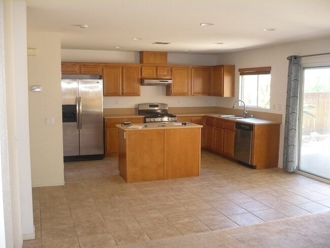 Photo - Nice 3 bedroom home plus a loft!