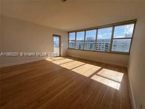 Photo - 5600 Collins Ave