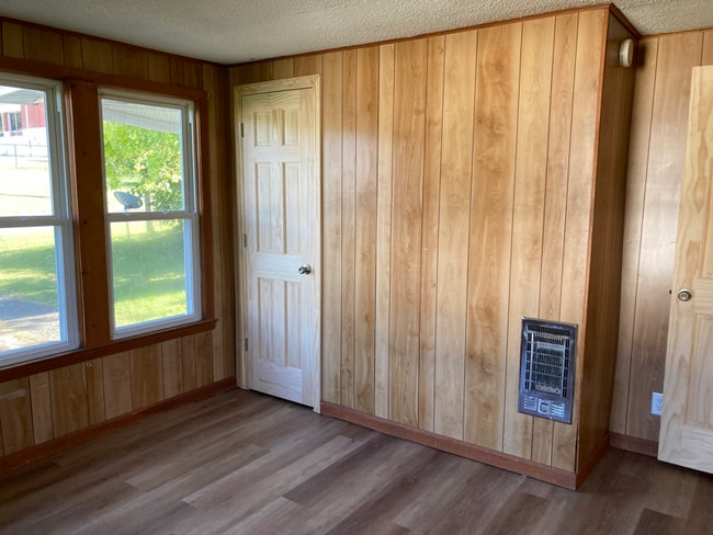 Photo - 1503 E Millard St