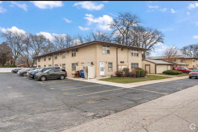Building Photo - 8821 Schneider Ave Rental