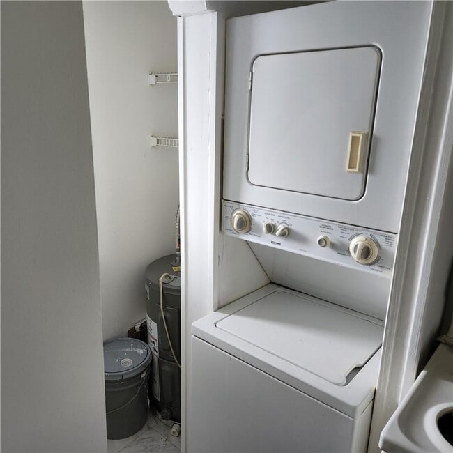 Photo - 8060 Colony Cir N Unit 203