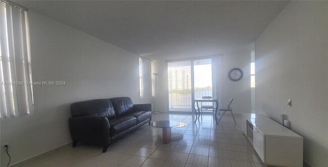 Photo - 16546 NE 26th Ave Condo Unit 5F