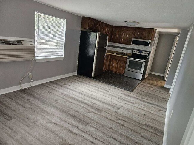 Building Photo - 1315 1st Corso Unit 2 Rental