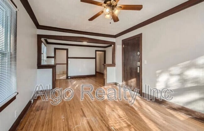 Photo - 3548 Portland Ave S