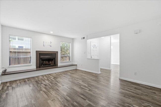 Photo - 1515 Hood Rd Unit F