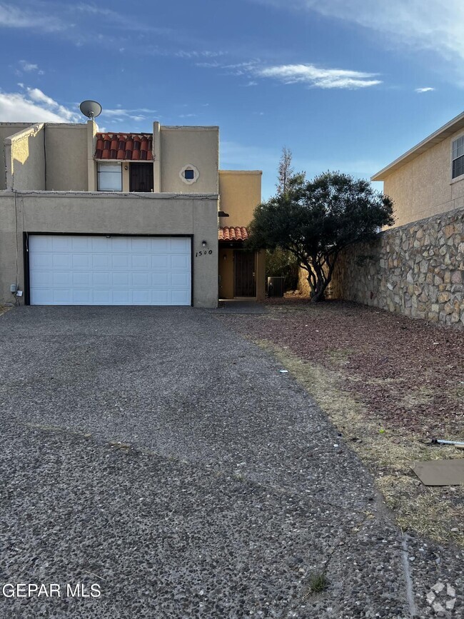 Building Photo - 1500 Monte Sanders Ln Rental
