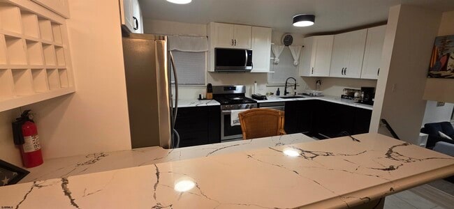 Photo - 512 N Somerset Ave