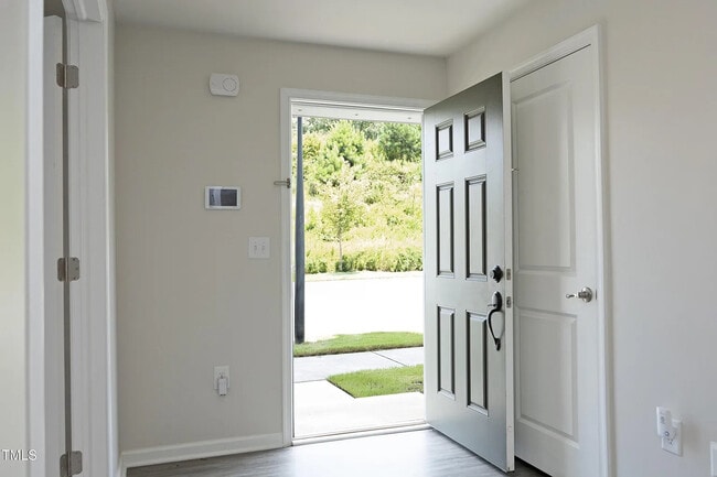 Photo - Room in Townhome on Excelsior Grand Ave