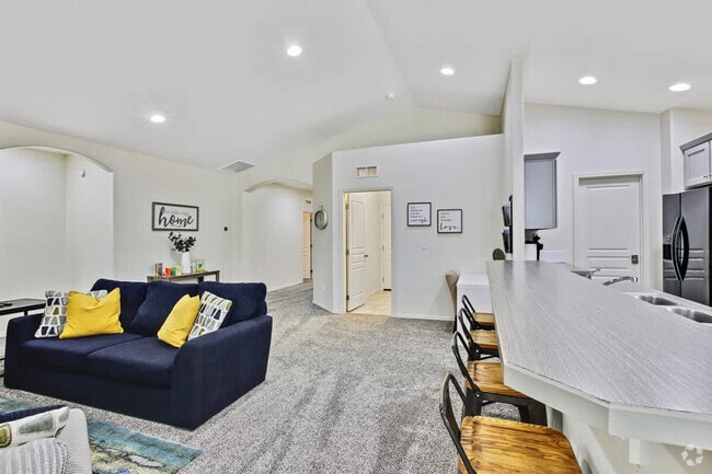 Building Photo - 2213 E Elm Grove Dr Unit ID1250652P Rental