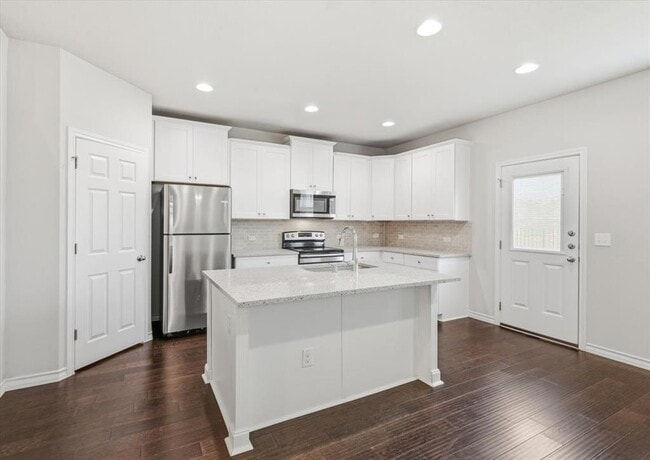 Photo - 704 Aliso Trail