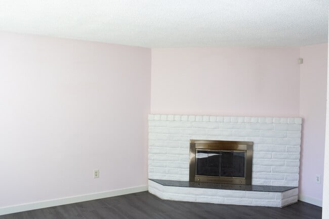 Photo - 7104 NE 43rd St