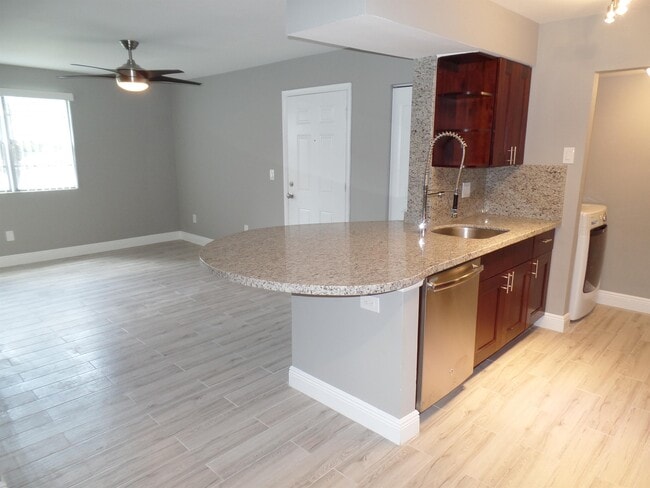 Photo - 1263 SW 46th Ave
