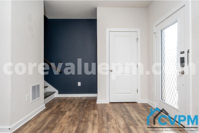 Photo - 1681 Signalman Ct