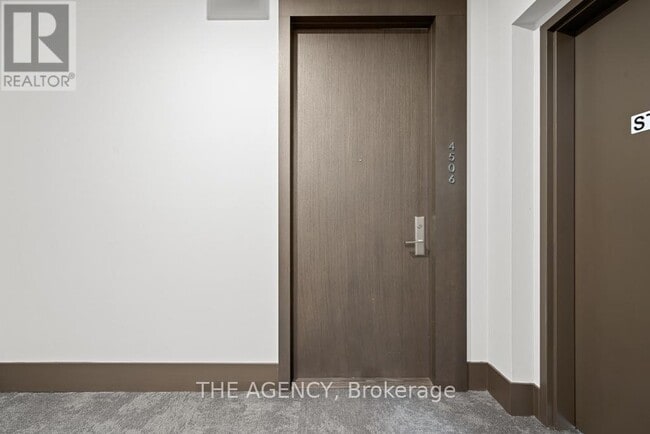 Photo - 39 Roehampton Ave Unit 4506