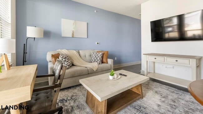Photo - 707 Seale St Unidad 107