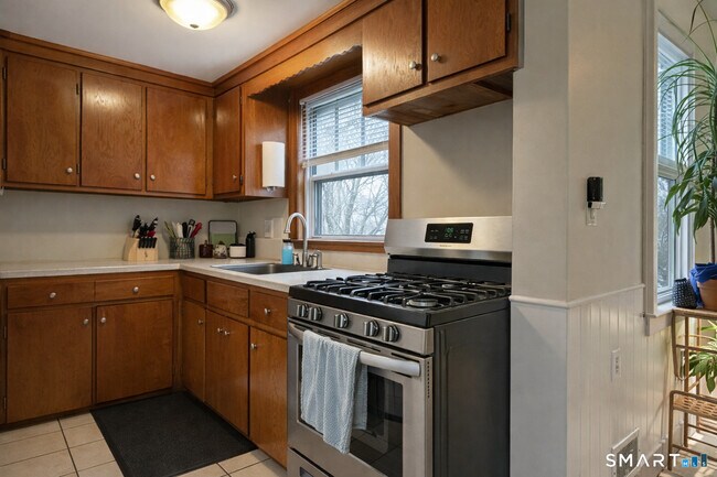 Photo - 15 E Main St Unit 1