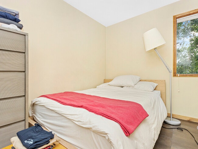 Photo - 170 Rawson Rd Unit 2