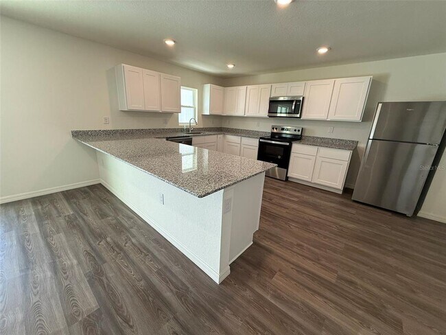 Photo - 13453 Kitchener Ave