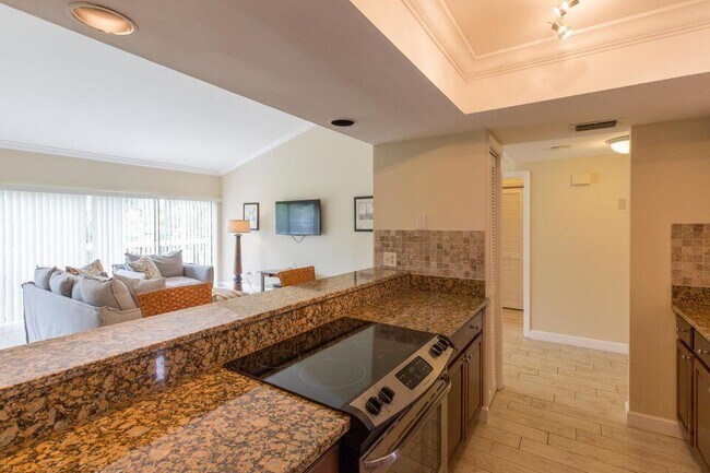 Photo - 11863 Wimbledon Cir Unit 501
