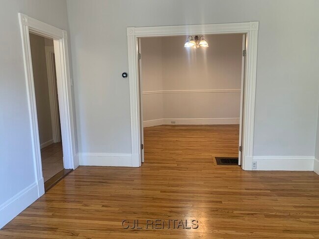 Photo - 69 Fremont St