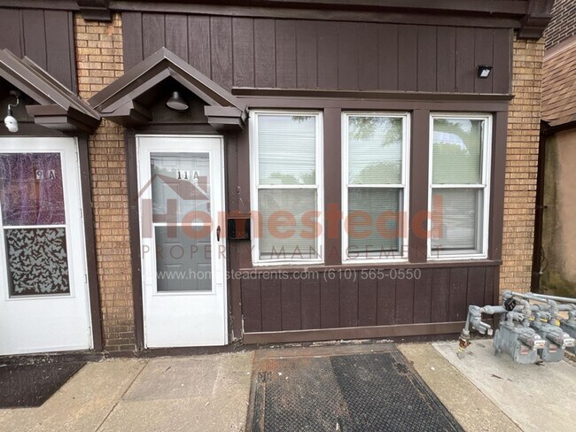 11 W 10th St - 11 W 10th St Apartment Unit A