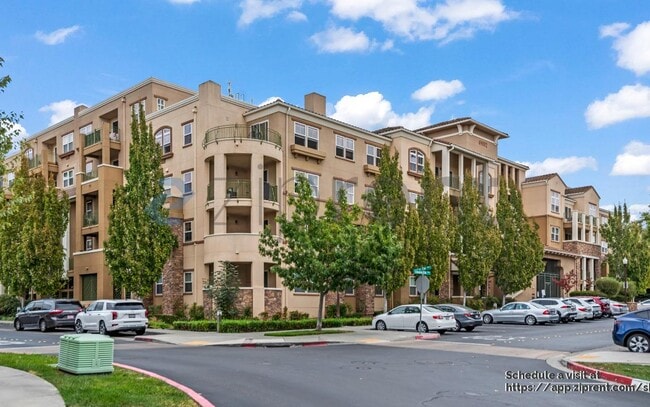 Building Photo - 49002 Cinnamon Fern Common Rental