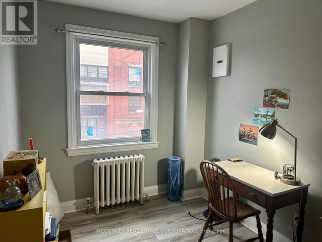 Photo - 324 Charlotte St