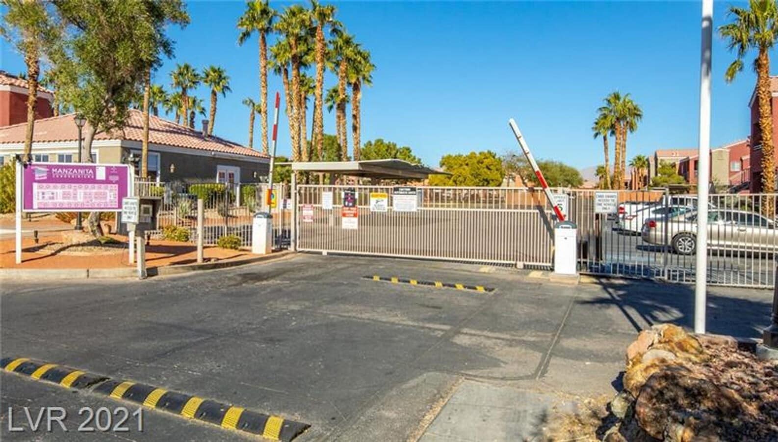 Photo - 4730 E Craig Rd Unidad 1062