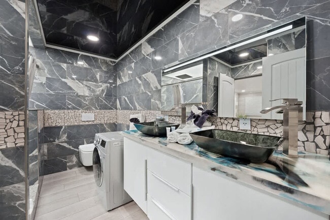 Photo - 8743 Thomas Dr Unit FL2-ID1354991P