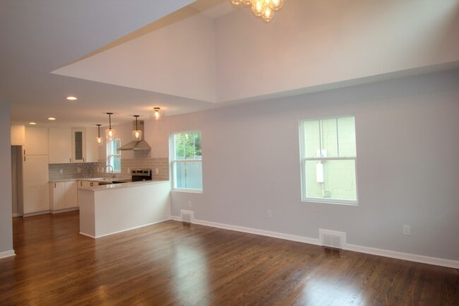Photo - Beautiful 2 bedroom home in downtown Raleigh!
