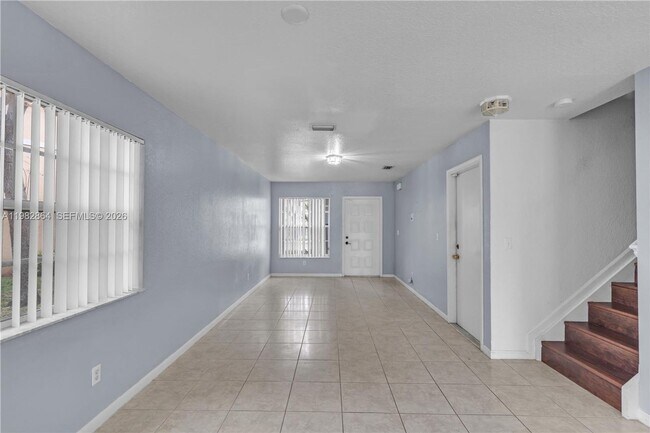 Photo - 2400 SW 87th Way