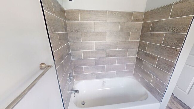 Photo - 2228 Wayne Ave