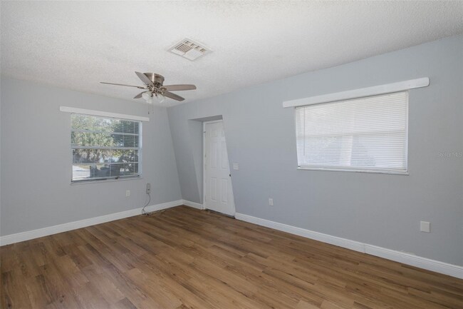 Photo - 5750 Virginia Ave Unidad 5750