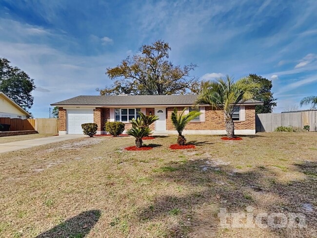 Photo - 1478 Pawnee St