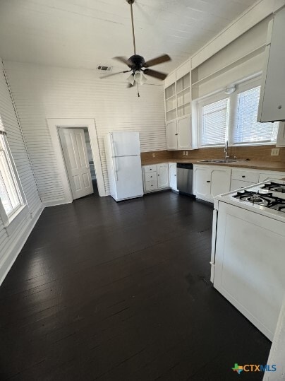 Photo - 302 N Burleson St