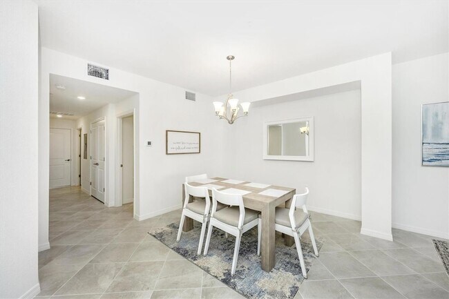 Photo - 17775 Boracay Ct Unidad 102