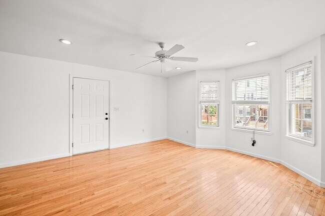 Photo - 57 Storms Ave Unit 1