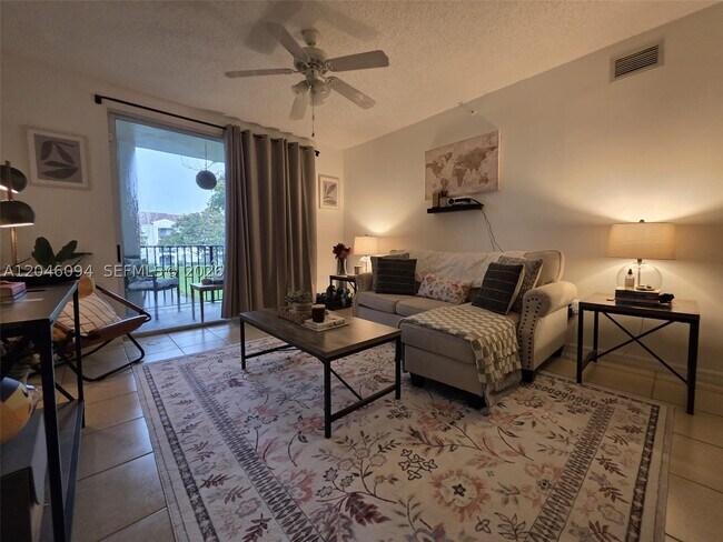 2201 W Preserve Way Unidad 208