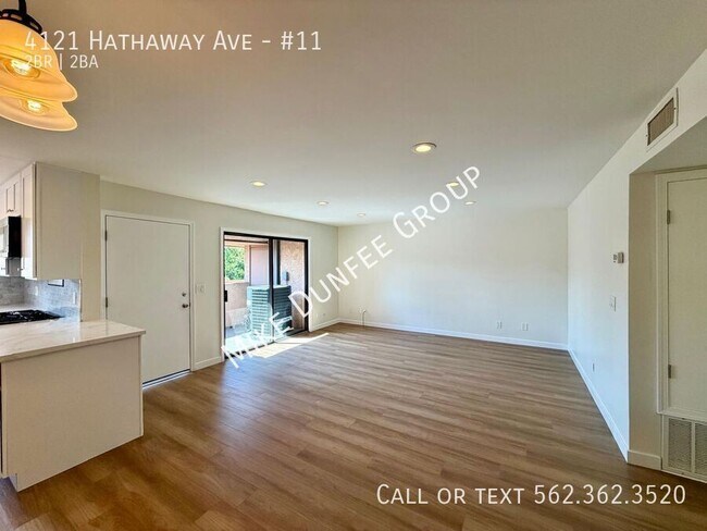 4121 Hathaway Ave Unit 11
