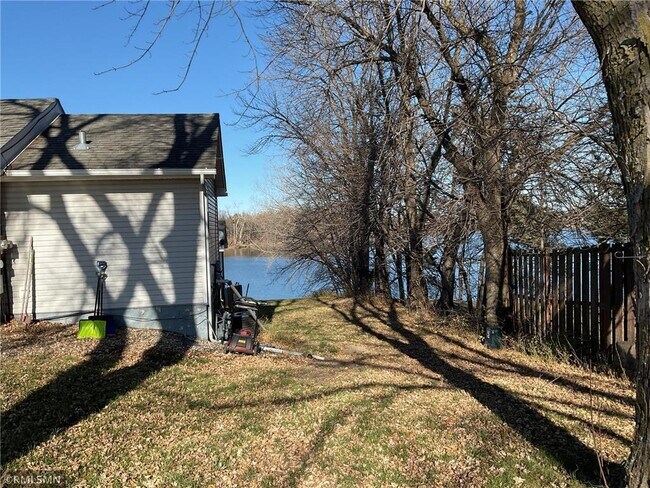 Photo - 28662 W Lake Dr